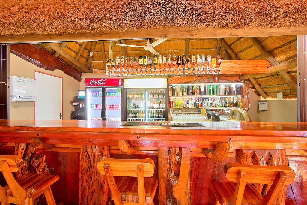 Gecko Inn Richards Bay Exteriör bild