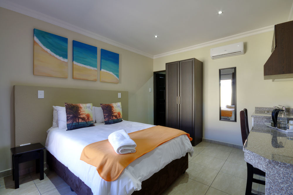 Gecko Inn Richards Bay Exteriör bild